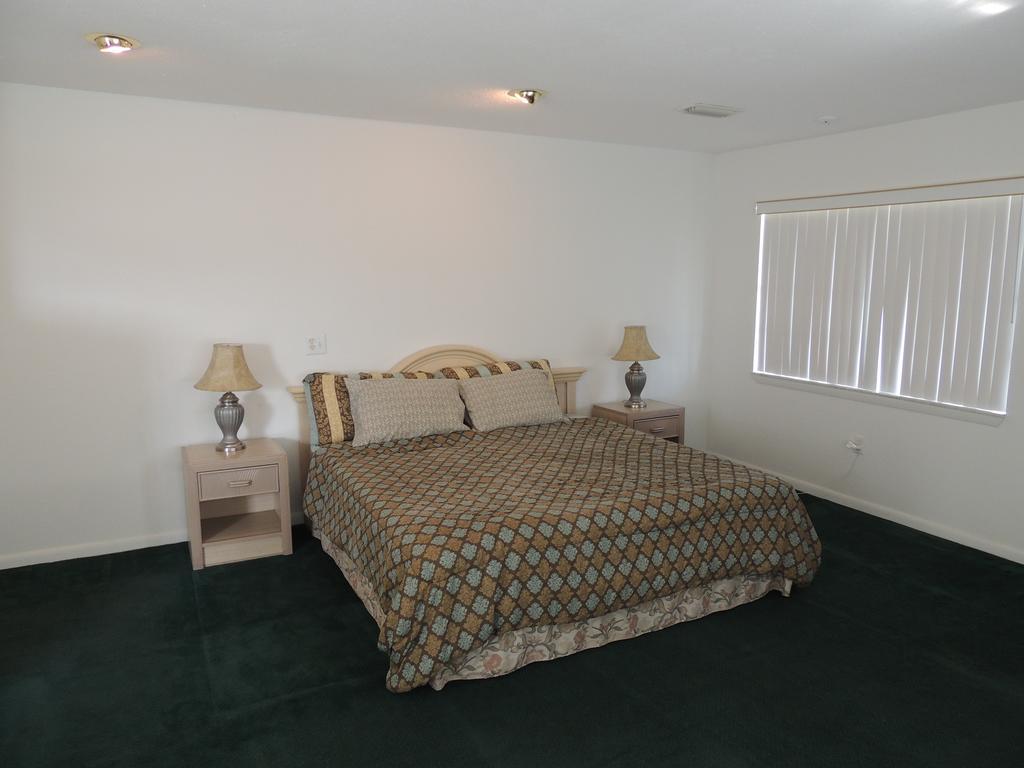 Rodeway Inn & Suites Winter Haven Chain Of Lakes Bilik gambar