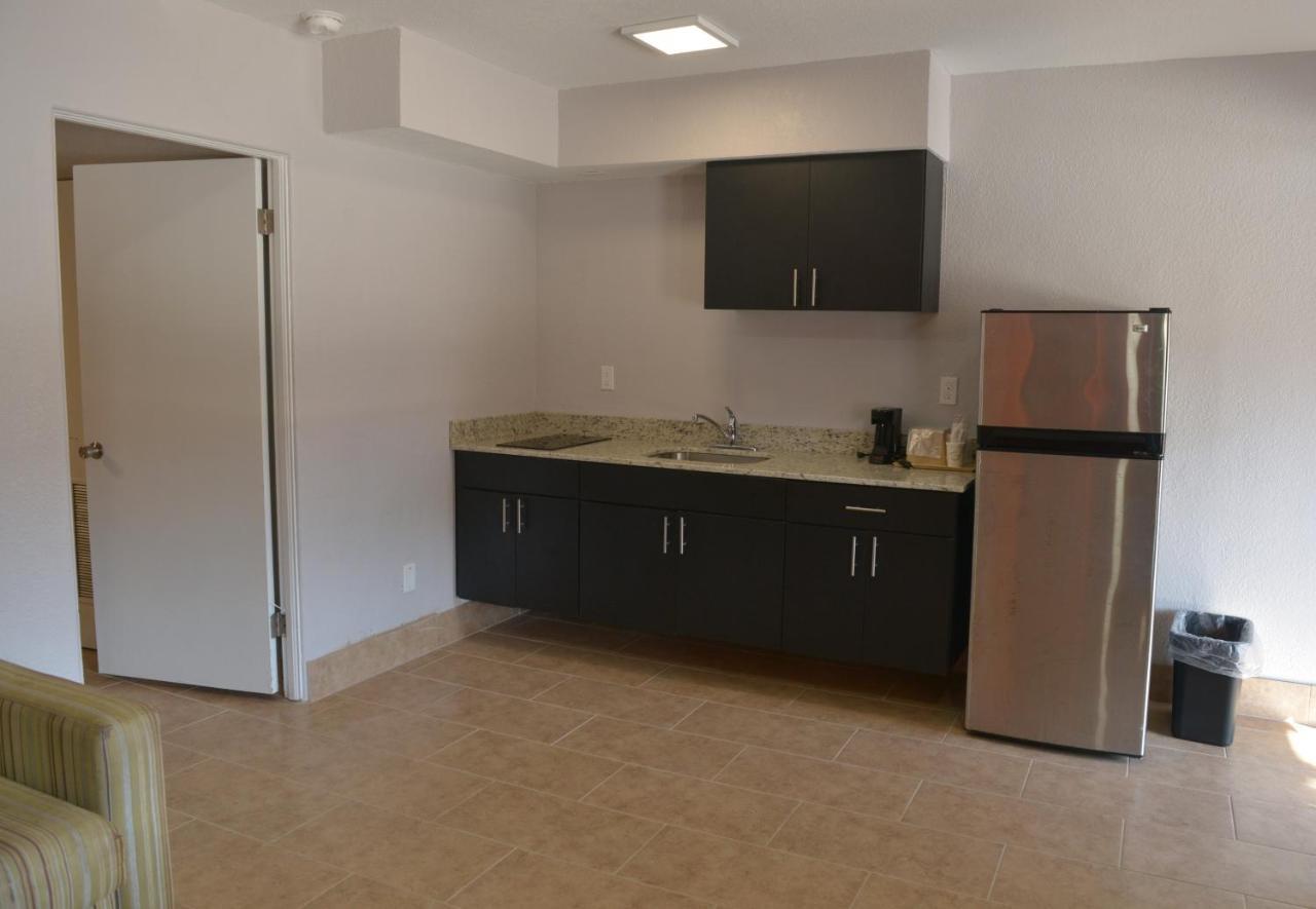 Rodeway Inn & Suites Winter Haven Chain Of Lakes Luaran gambar