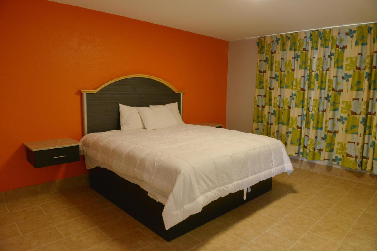Rodeway Inn & Suites Winter Haven Chain Of Lakes Luaran gambar